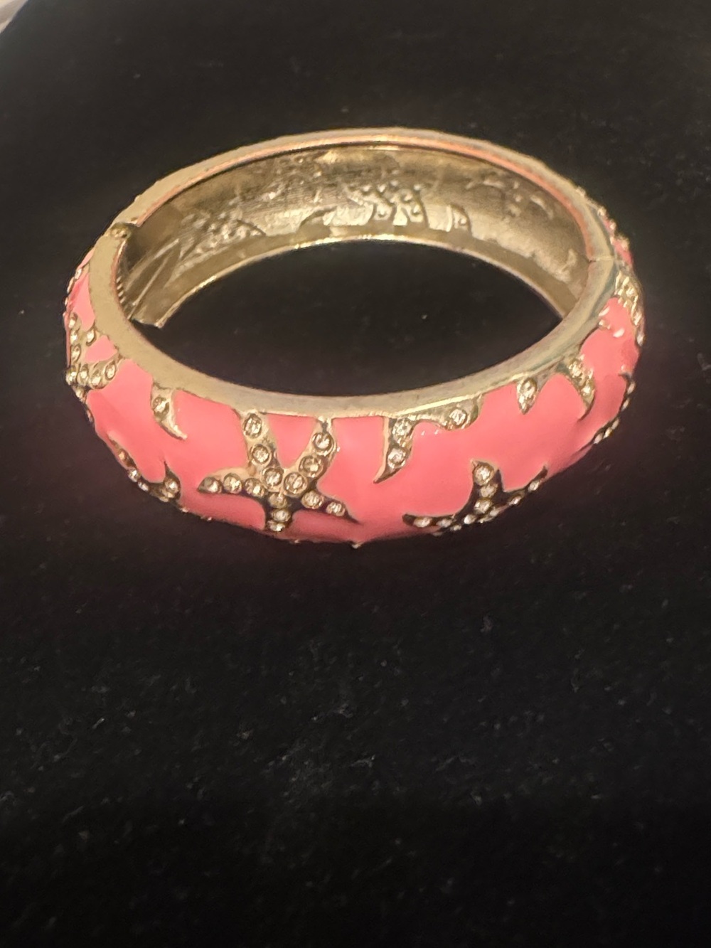 Tommy Bahamas Harbor Glow Starfish enamel hinge bracelet. Pink and gold